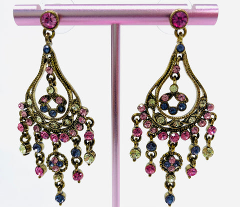 Retro Elegance Tear Drop Earrings