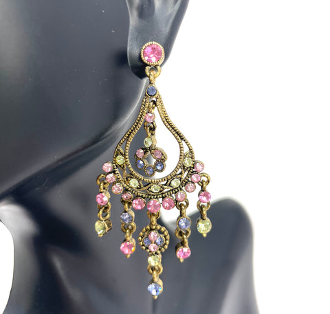 Retro Elegance Tear Drop Earrings