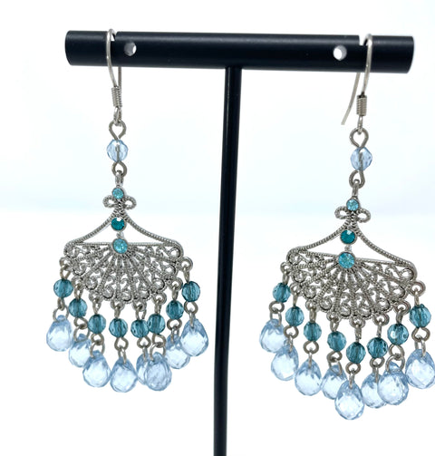 Flirtatious Filagree Fan Earrings