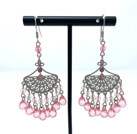 Flirtatious Filagree Fan Earrings